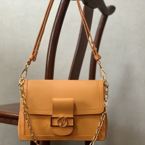 Louis Vuitton Dauphine Soft Medium product photo 9