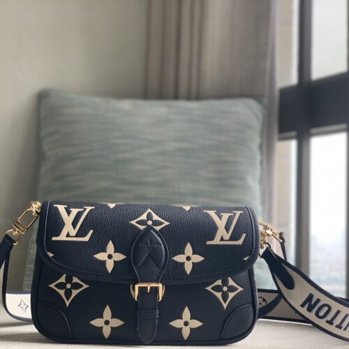 Louis Vuitton Diane Bag product photo 1