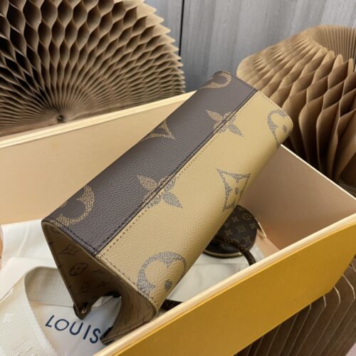 Louis Vuitton OnTheGo Bag product photo 4