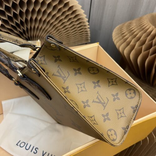 Louis Vuitton OnTheGo Bag product photo 5