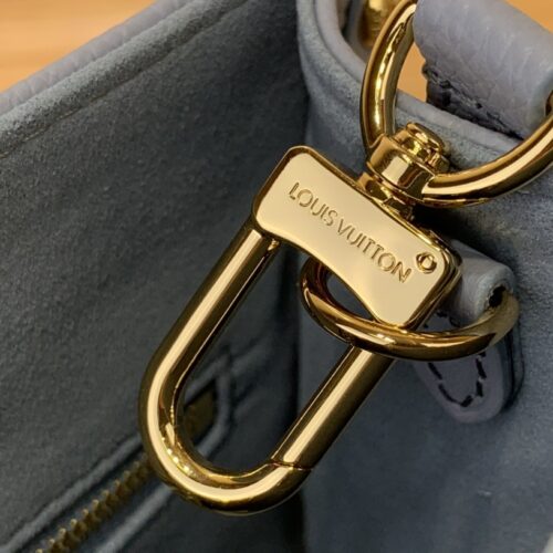 Louis Vuitton Onthego mini Bag product photo 6