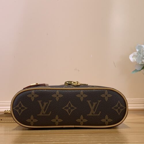 Louis Vuitton Vanity Chain Pouch Bag product photo 4