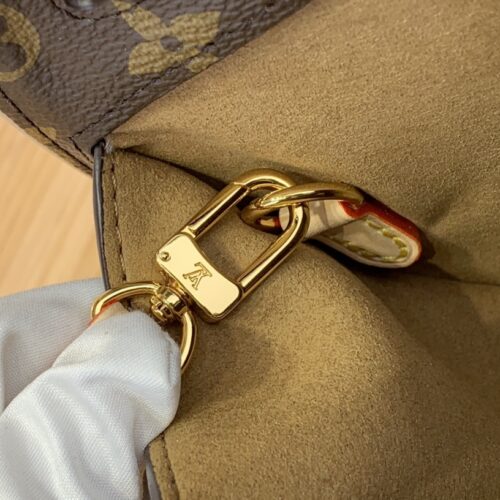 Louis Vuitton Around Me Bag product photo 7