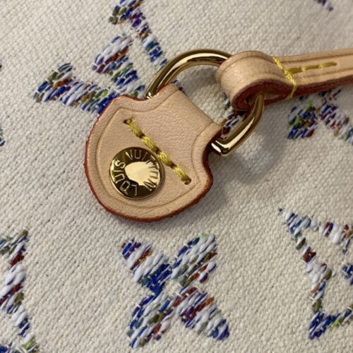 Louis Vuitton Neverfull MM Bag product photo 3