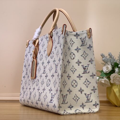 Louis Vuitton OnTheGo MM Bag product photo 5
