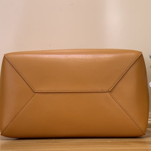 Louis Vuitton Sandwich Bag product photo 3