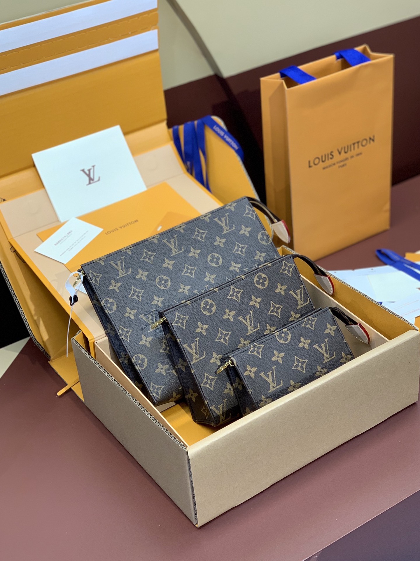 High Quality Luxury Louis Vuitton Trio Bag