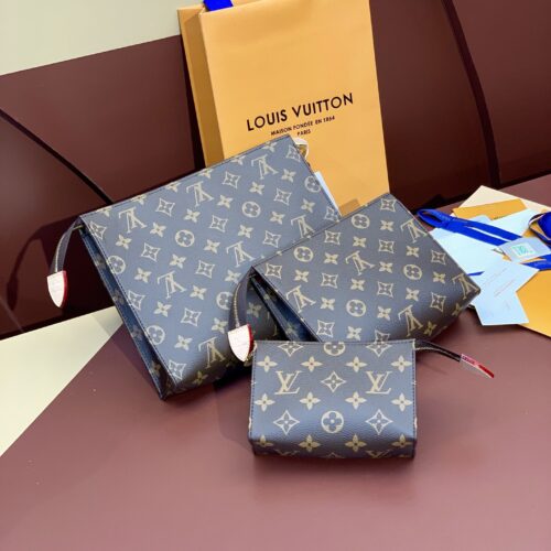 Louis Vuitton Trio Bag product photo 6