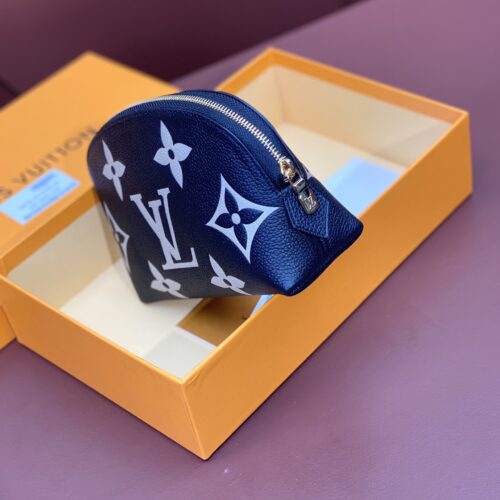 Louis Vuitton Makeup Bag product photo 5