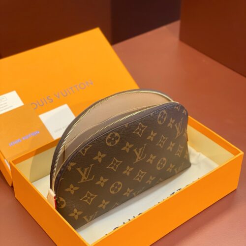 Louis Vuitton Makeup Bag product photo 5