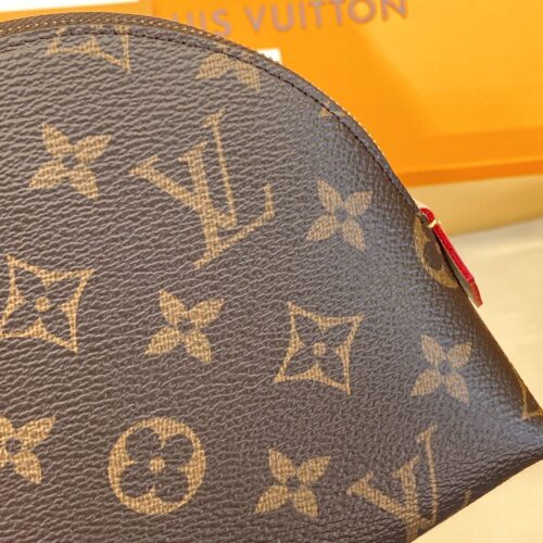 Louis Vuitton Makeup Bag product photo 9