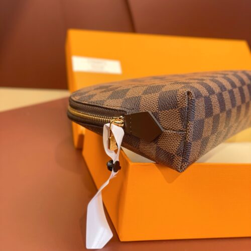 Louis Vuitton Makeup Bag product photo 4