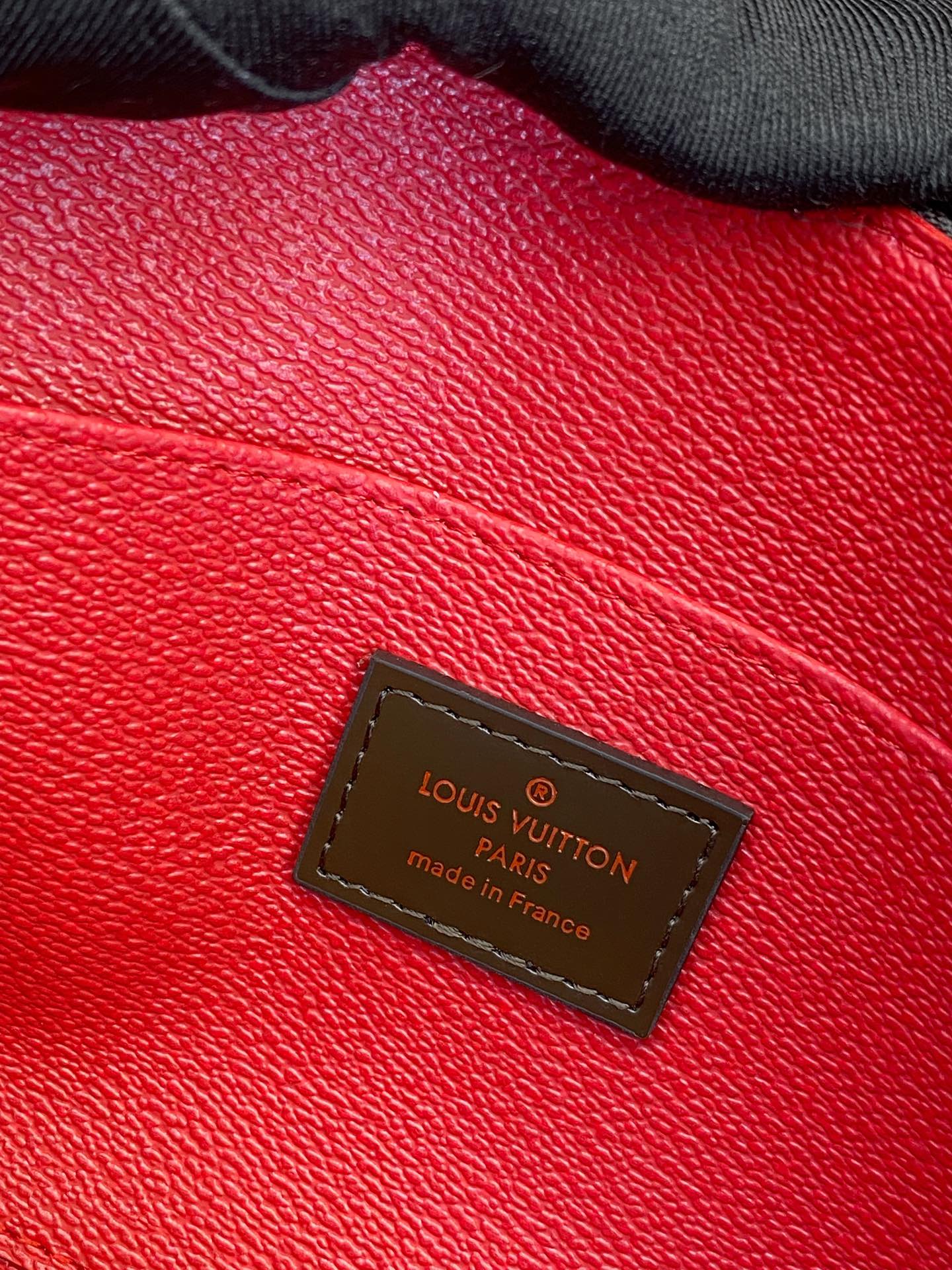 High Quality Luxury Louis Vuitton Makeup Bag product detail