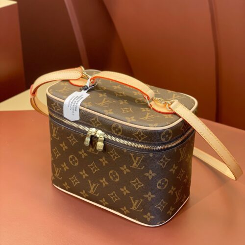 Louis Vuitton Makeup Bag product photo 1