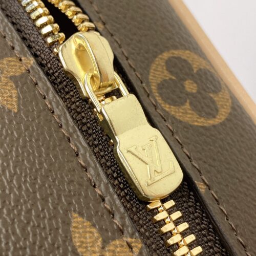 Louis Vuitton Makeup Bag product photo 9