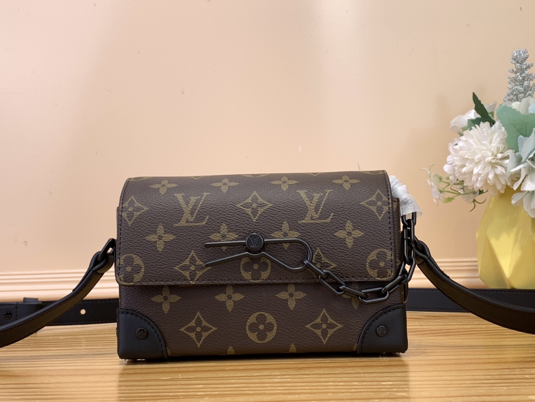 High Quality Luxury Louis Vuitton Steamer