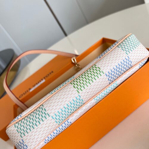 Louis Vuitton Pochette Accessoires product photo 4