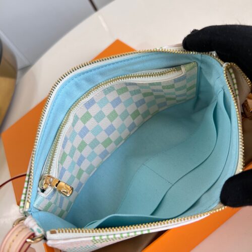 Louis Vuitton Pochette Accessoires product photo 7