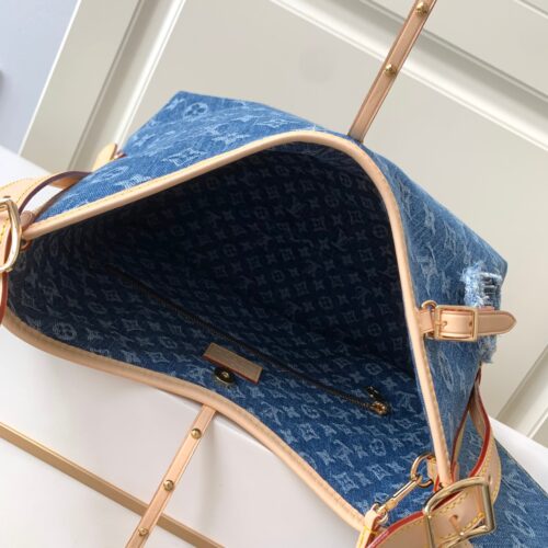 Louis Vuitton Carryall Bag product photo 8