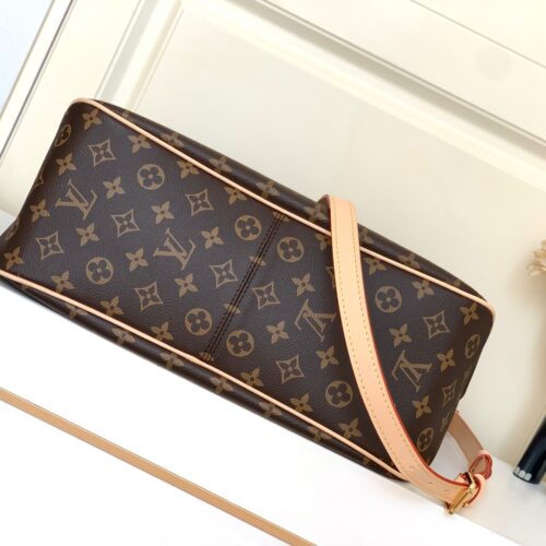 Louis Vuitton CarryAll Bag product photo 4
