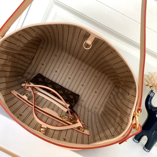 Louis Vuitton CarryAll Bag product photo 8