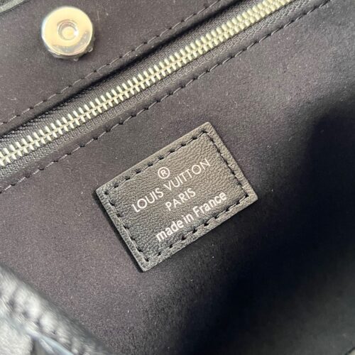 Louis Vuitton CarryAll Cargo product photo 8