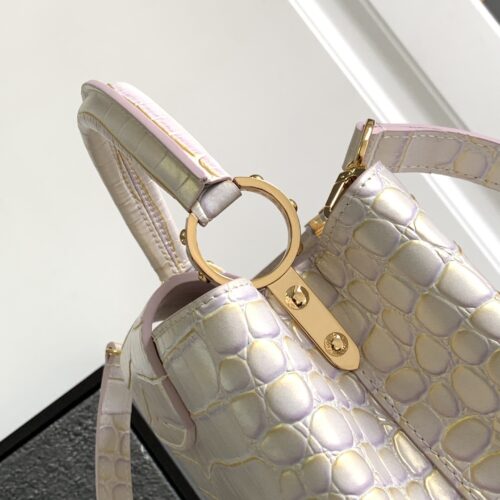 Louis Vuitton Capucines BB product photo 5