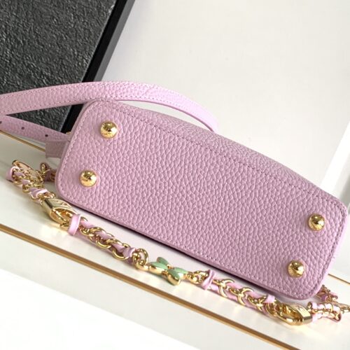 Louis Vuitton Capucines BB product photo 4