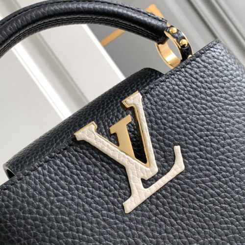 Louis Vuitton Capucines BB product photo 5