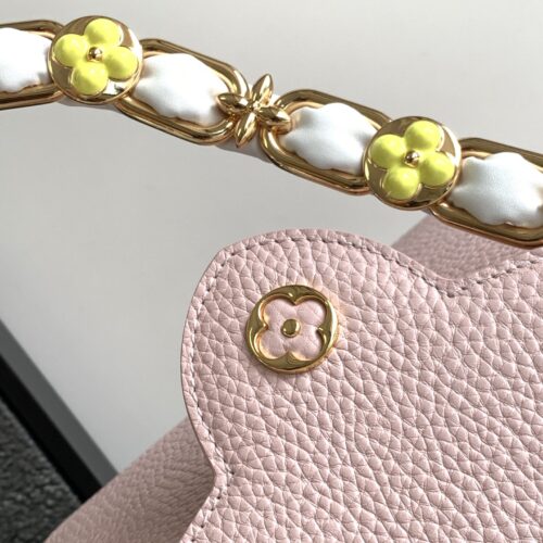 Louis Vuitton Capucines BB product photo 3