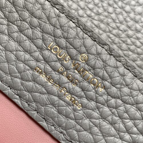 Louis Vuitton Capucines BB product photo 9