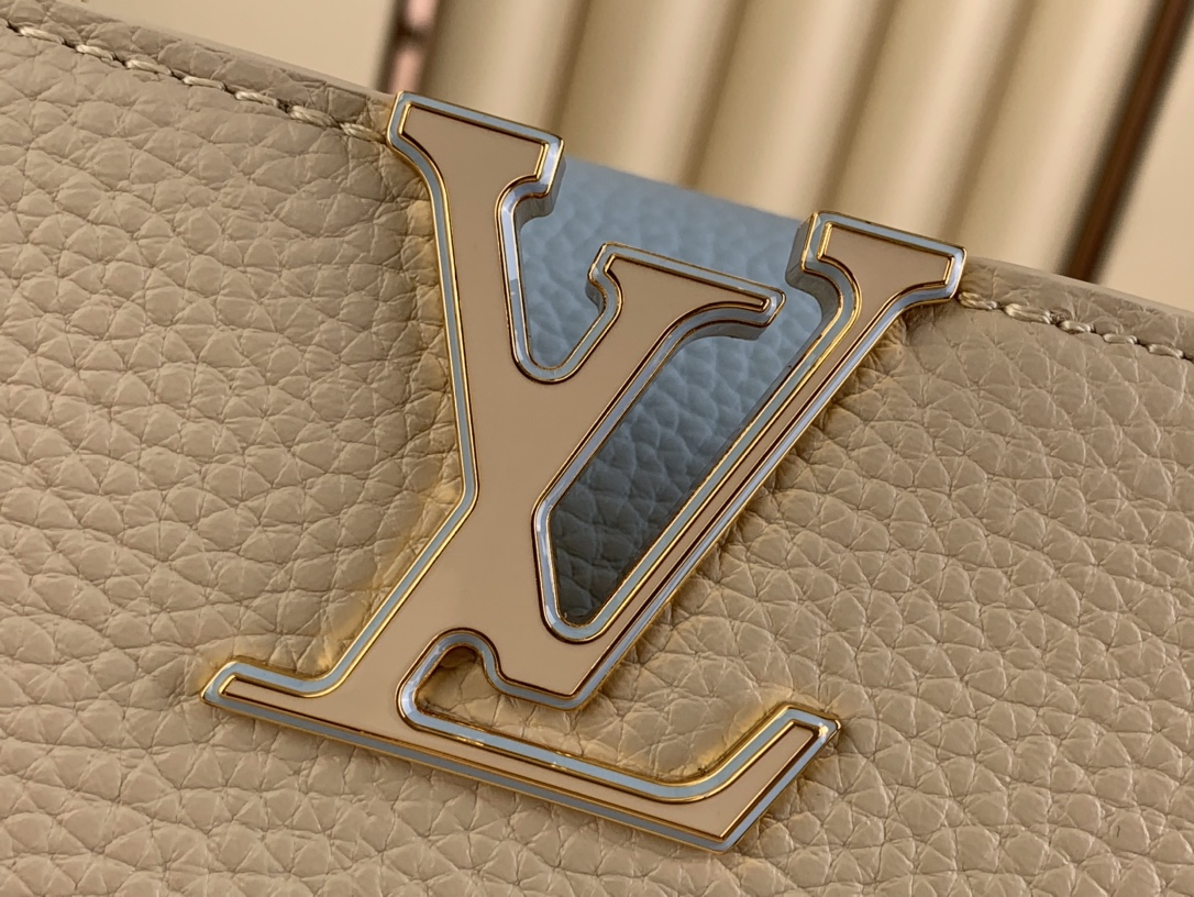 High Quality Luxury Louis Vuitton Capucines Nano – Style 43397 product detail