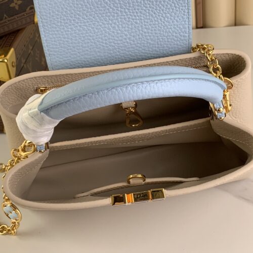Louis Vuitton Capucines Nano product photo 8