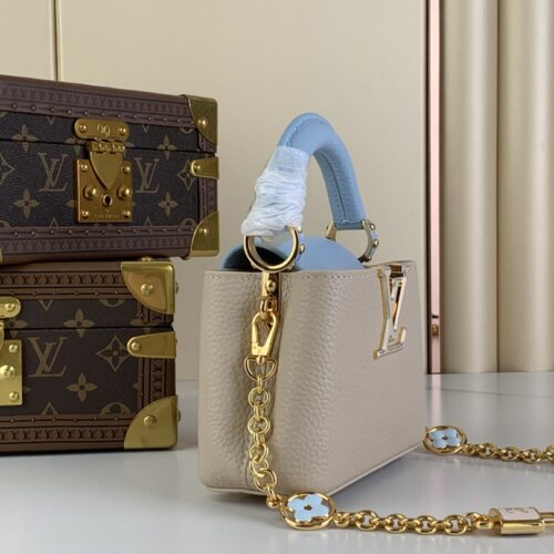 Louis Vuitton Capucines Nano product photo 2