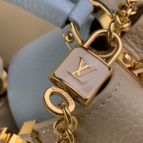 Louis Vuitton Capucines Nano product photo 6