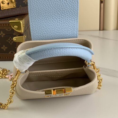 Louis Vuitton Capucines Nano product photo 8