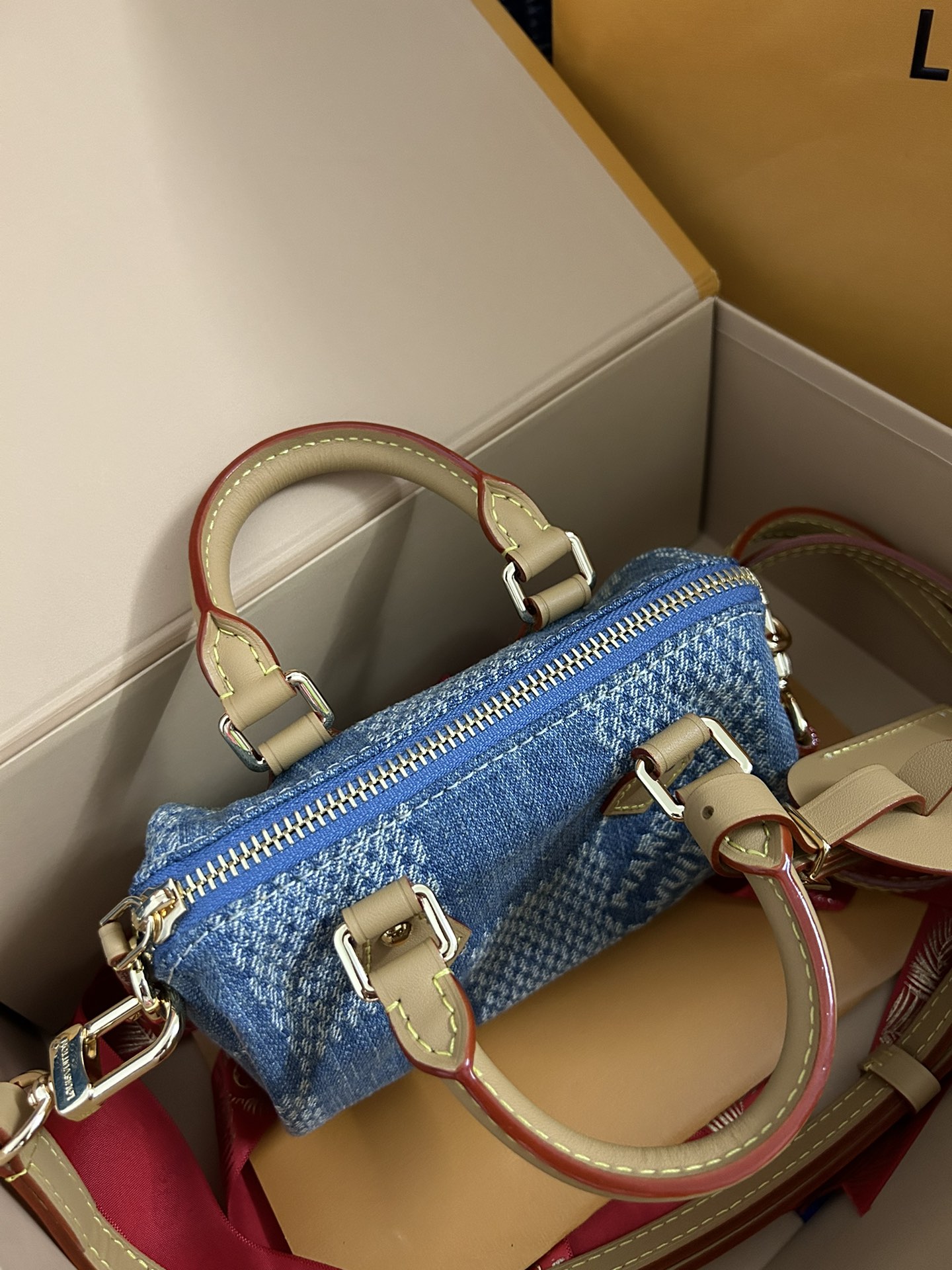 High Quality Luxury Louis Vuitton Nano Speedy product detail