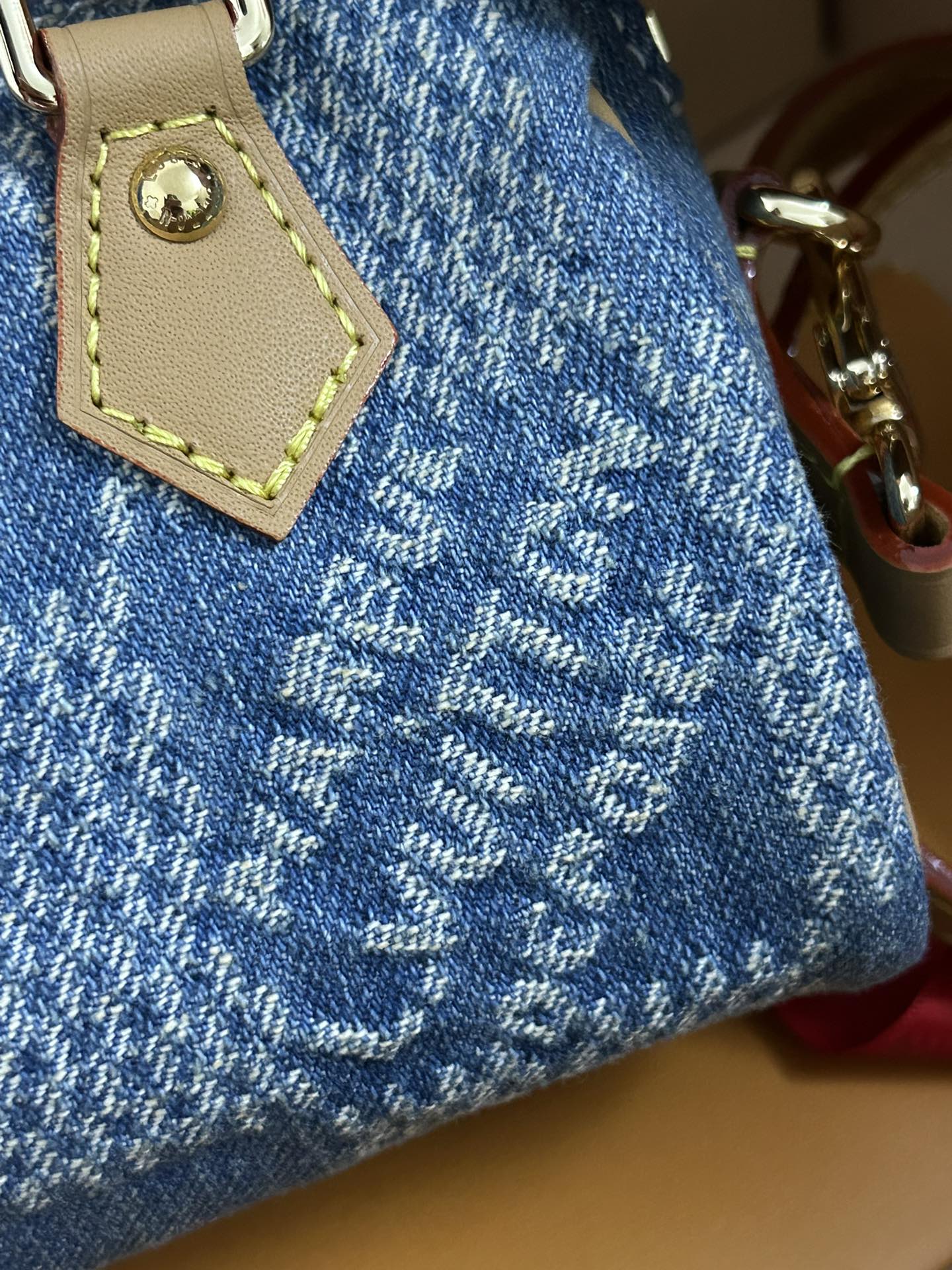 High Quality Luxury Louis Vuitton Nano Speedy product detail