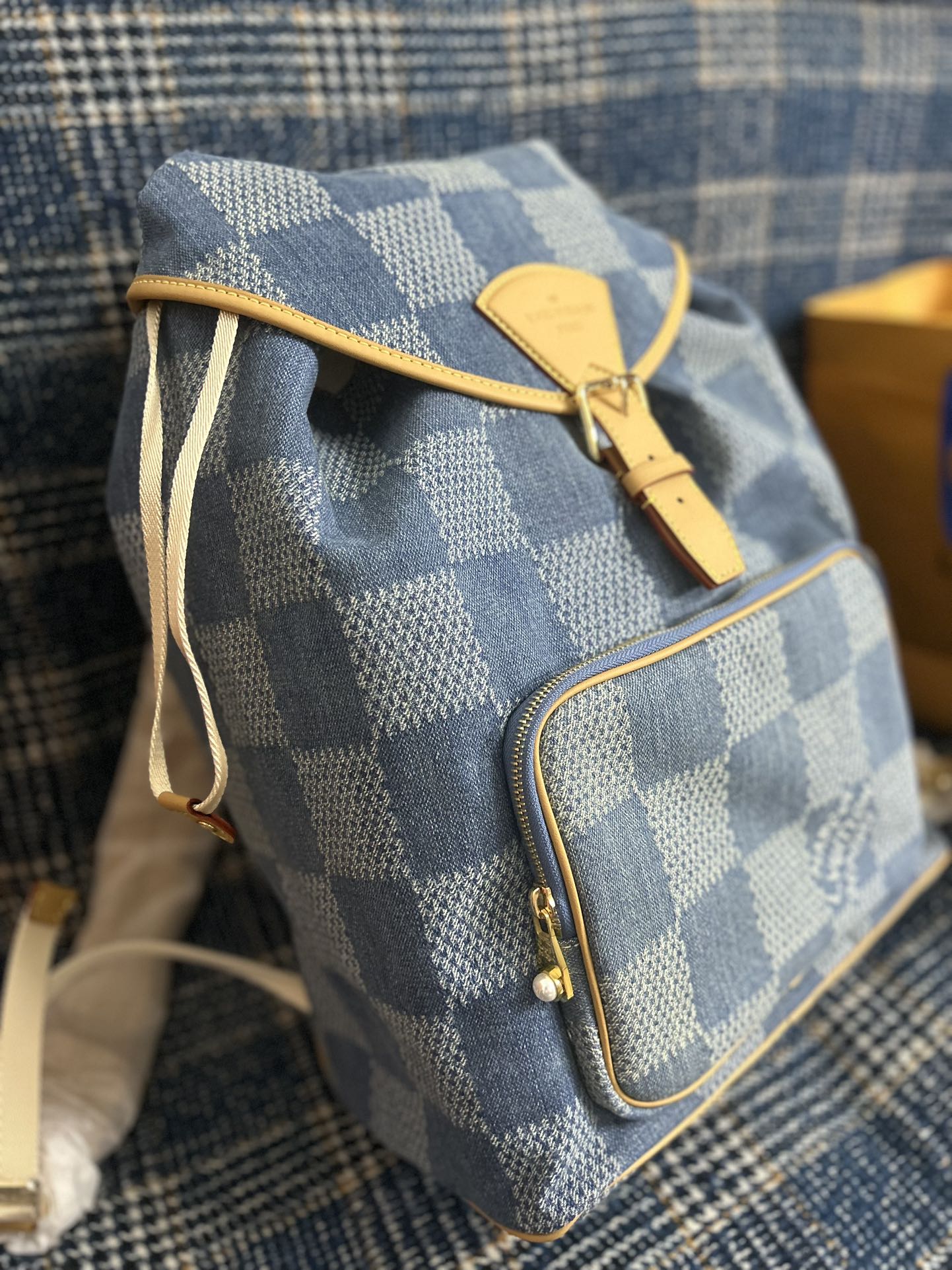High Quality Luxury Louis Vuitton Montsouris Backpack product detail