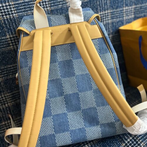 Louis Vuitton Montsouris Backpack product photo 3