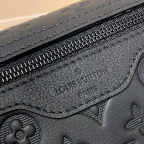 Louis Vuitton Messenger Voyager Bag product photo 5
