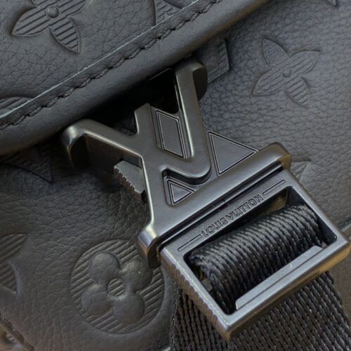 Louis Vuitton Messenger Voyager Bag product photo 6