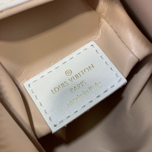 Louis Vuitton Side Trunk product photo 9