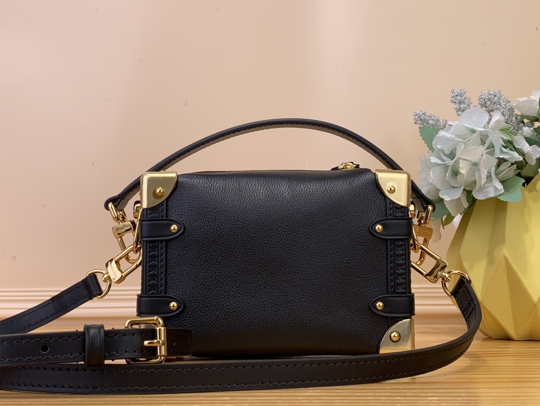 High Quality Luxury Louis Vuitton Side Trunk Small product detail