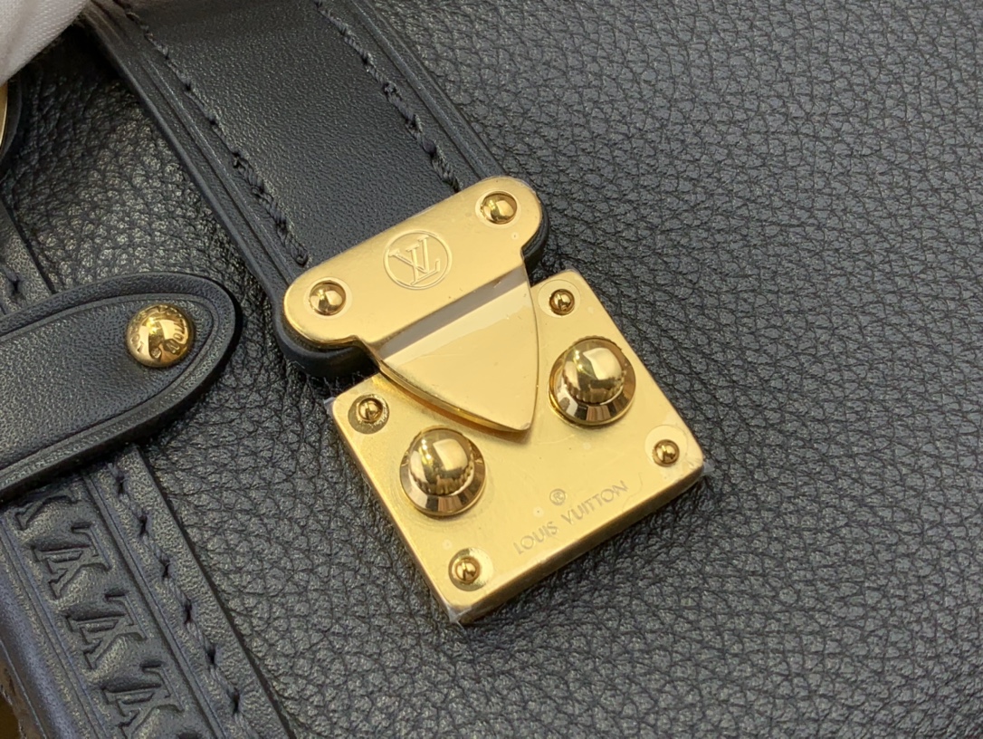 High Quality Luxury Louis Vuitton Side Trunk Small product detail