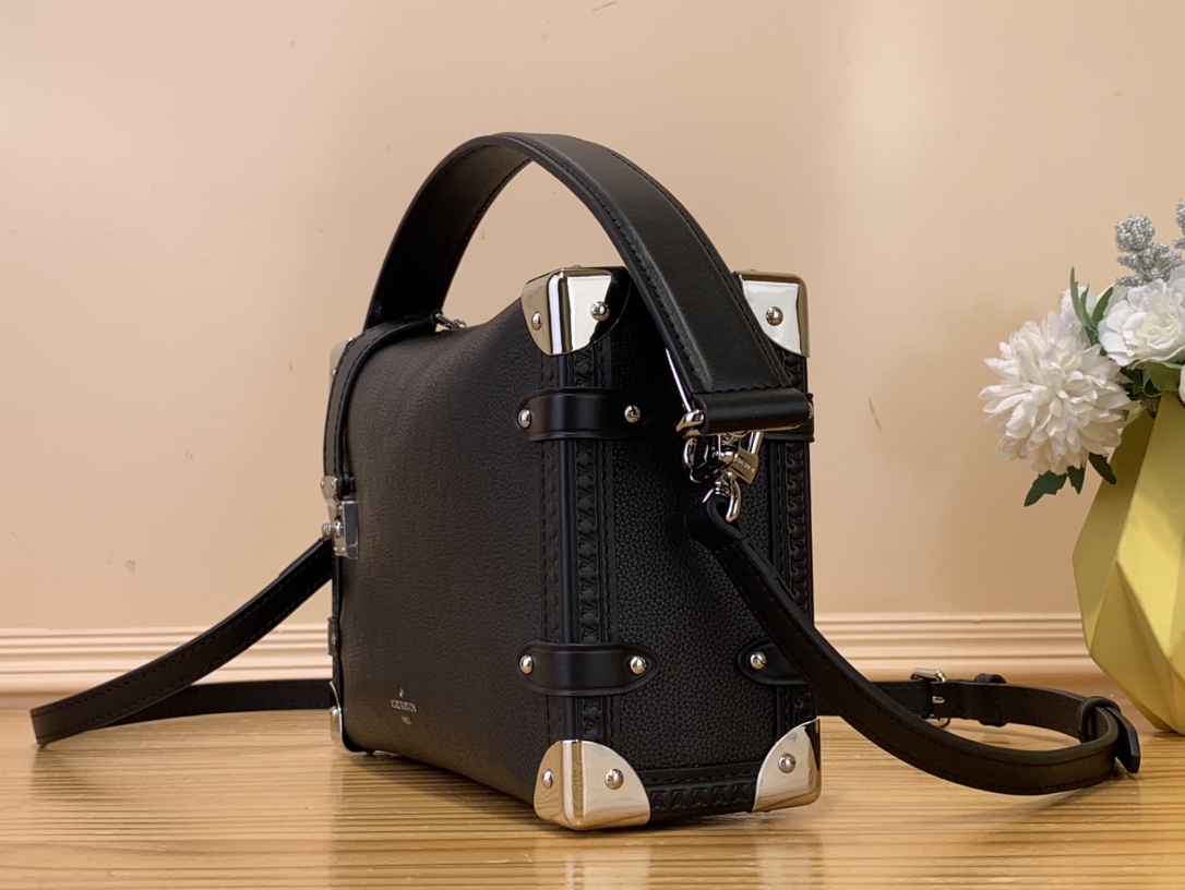 High Quality Luxury Louis Vuitton Side Trunk – Style 43621 product detail