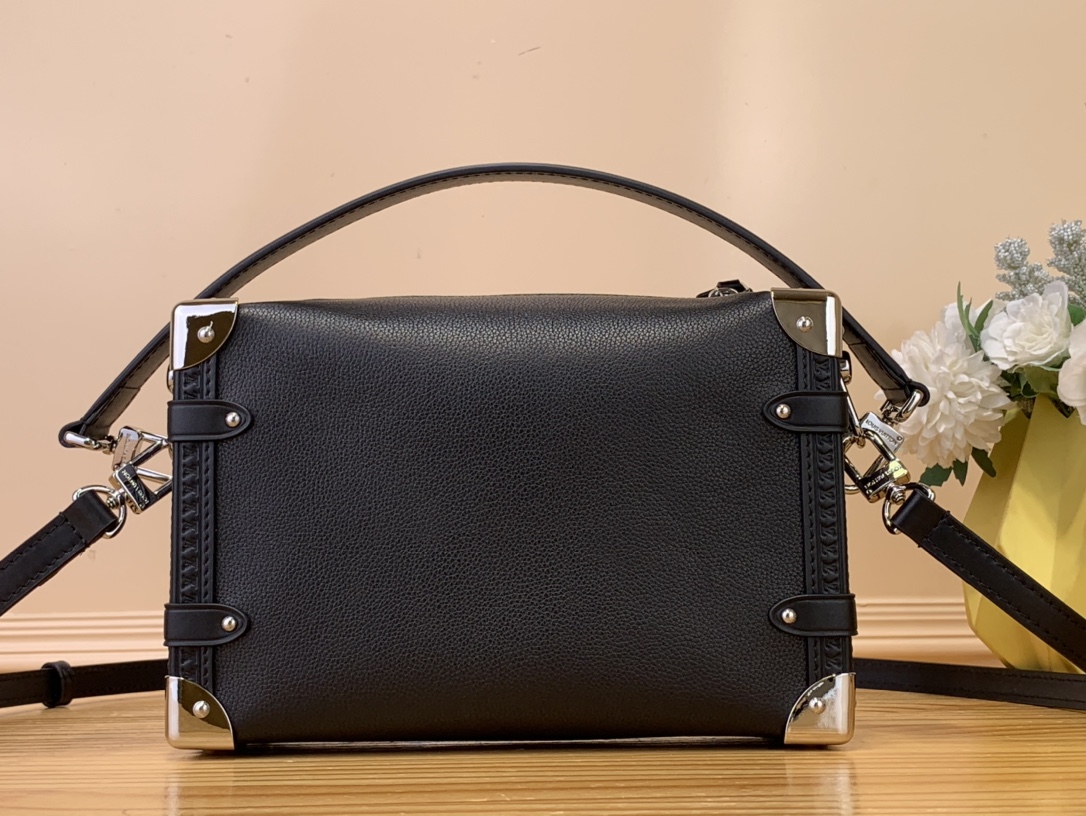 High Quality Luxury Louis Vuitton Side Trunk – Style 43621 product detail