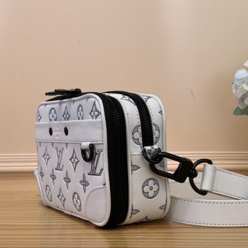 Louis Vuitton Alpha Bag product photo 2
