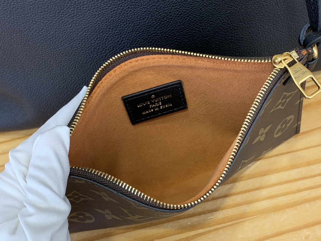 High Quality Luxury Louis Vuitton Low Key Hobo product detail