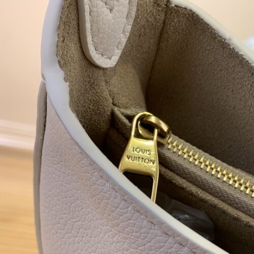Louis Vuitton Low Key Shoulder product photo 7